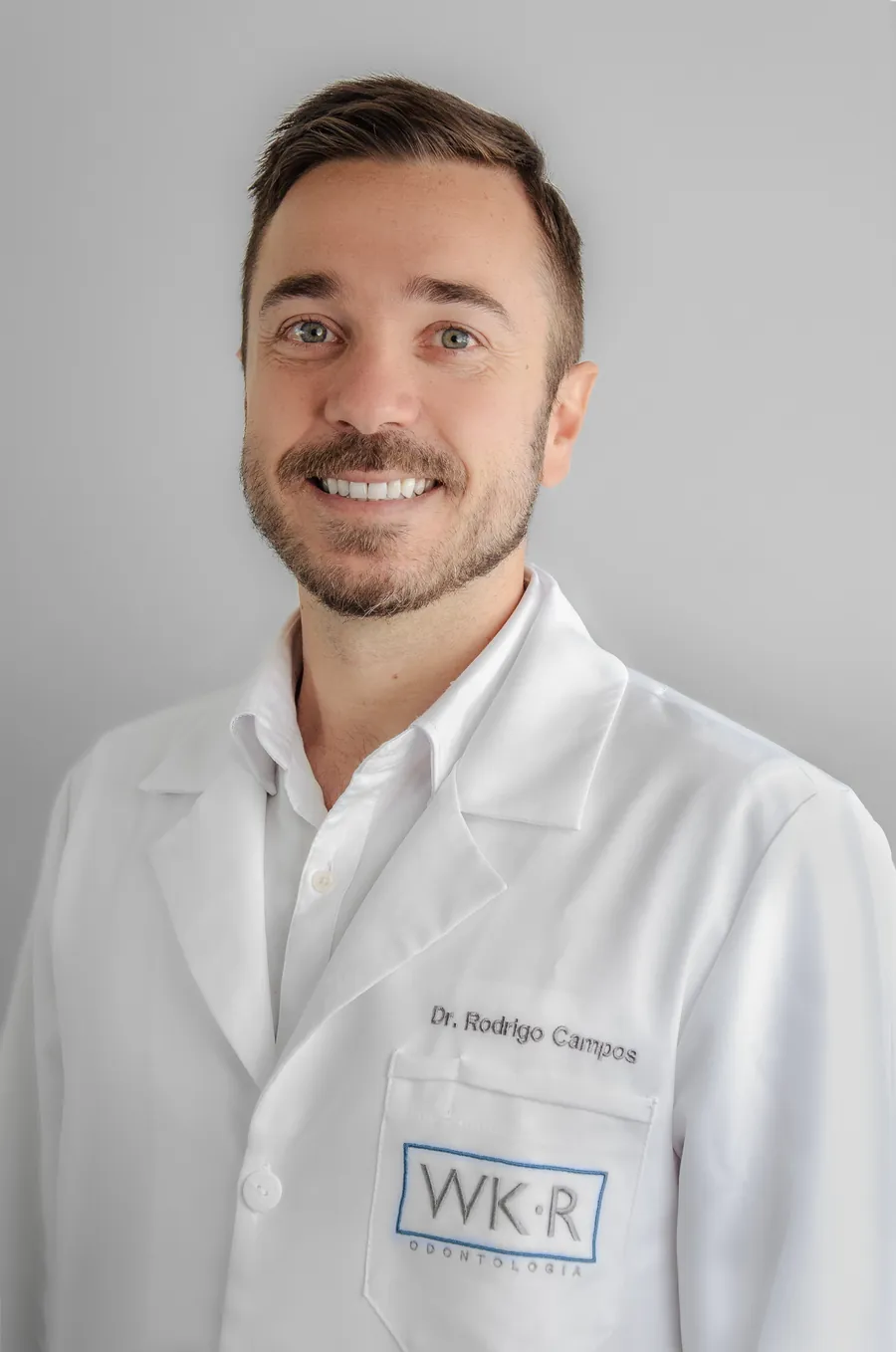 Dr. Rodrigo Campos, WK·R Odontologia